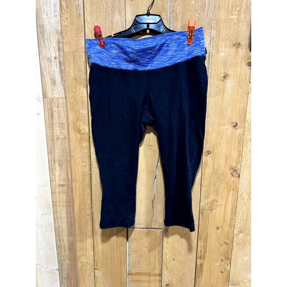 Livi Active Cropped Leggings - Picture 1 of 3